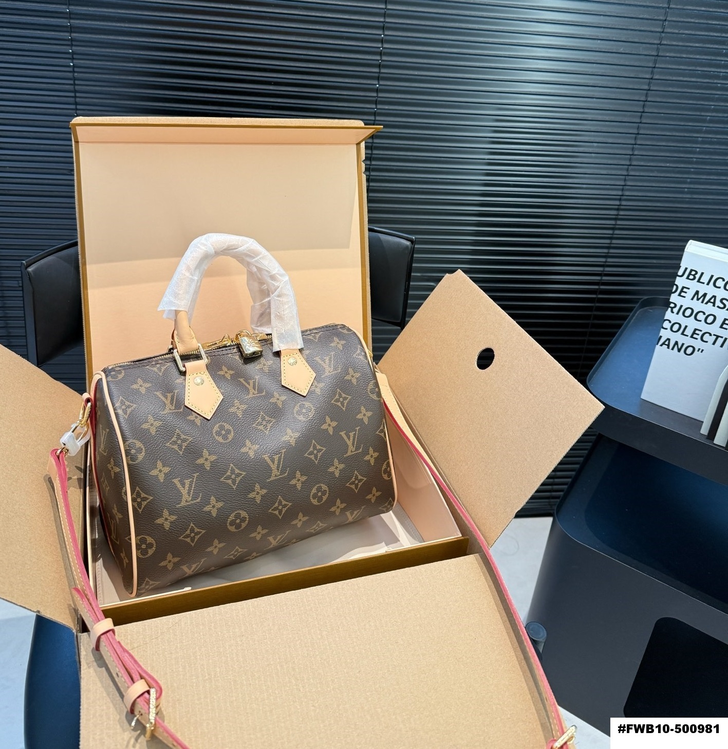 FWB10 | LOUIS VUITTON  Women's Bags (500981-P270)