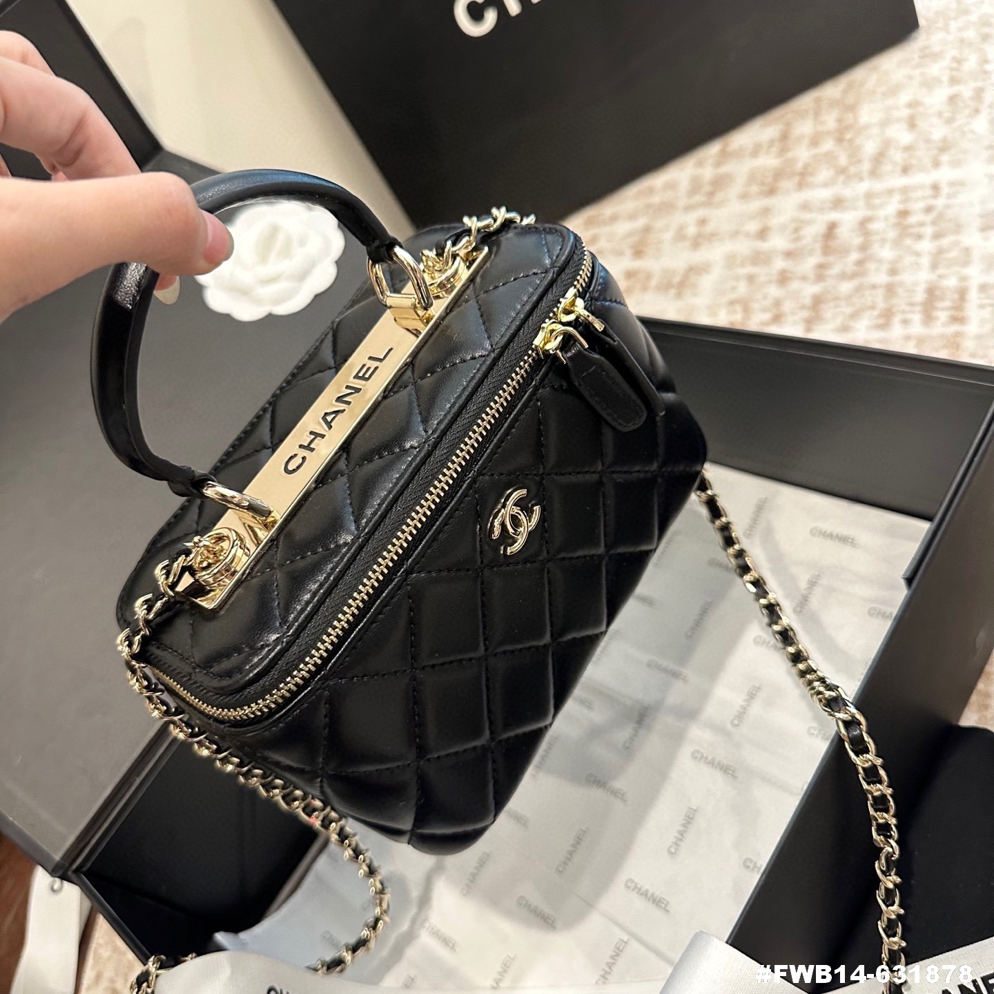 FWB14 | CHANEL Women's Bags (631878-P200)